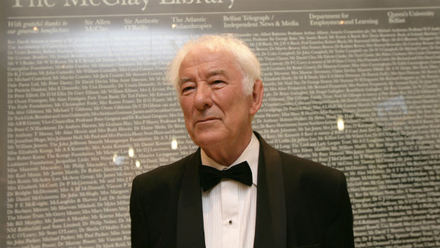 O autor Seamus Heaney, que morreu aos 74 anos