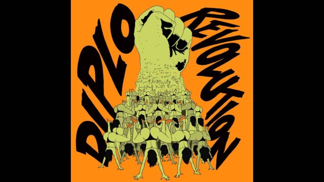 ‘Revolution’, do DJ americano Diplo. A capa entrou para a lista com louvor: nada mais bizarro que empilhar traseiros femininos para formar um punho cerrado