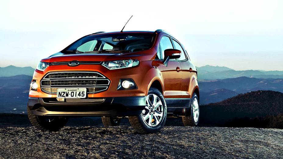 Ford EcoSport - Apresentado em janeiro de 2012, a nova geração do jipe só chegou às concessionárias em agosto, com preços entre 53.490 reais (1.6 S) e 70.190 reais (2.0 Titanium). Em novembro, surgiram versões Titanium com motor 1.6, a partir de 63.990 reais, e no início de dezembro estrearam as aguardadas versões automática e 4x4, a partir de 63.390 reais (Powershift SE)