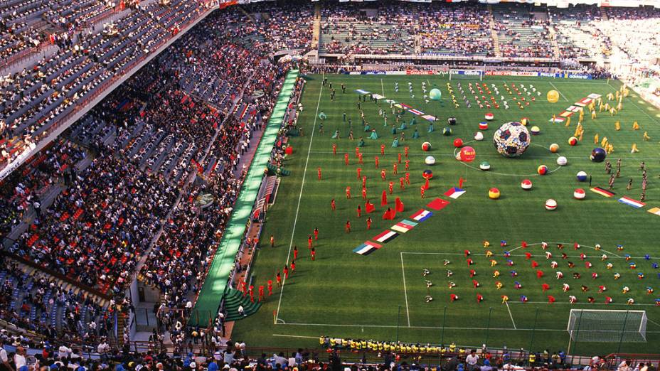 A cerimônia de abertura da Copa do Mundo de 1990, em Milão, na Itália