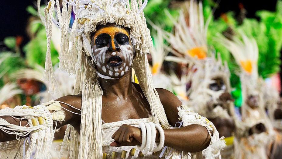O enredo da Beija-Flor homenageia o país do continente africano, Guiné Equatorial