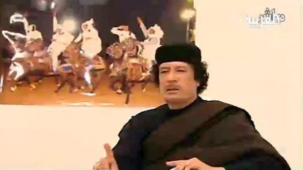 Kadafi discursa na TV Líbia neste sábado