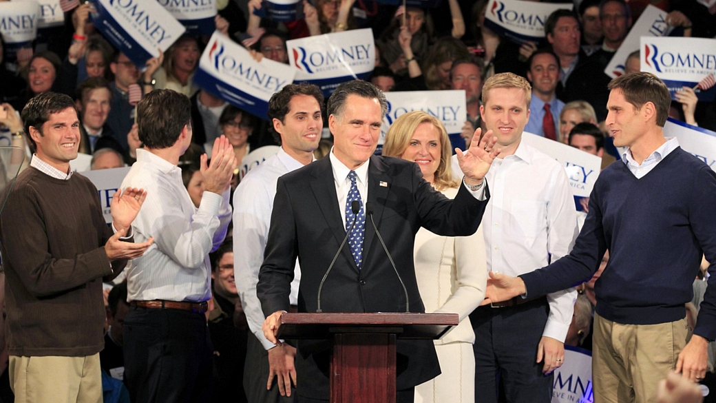 Romney discursa após vitória na primária de Newm Hampshire