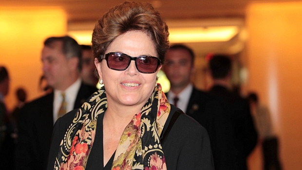 Após desembarque nos Estados Unidos, Dilma Rousseff chega a hotel para reunião com empresários brasileiros