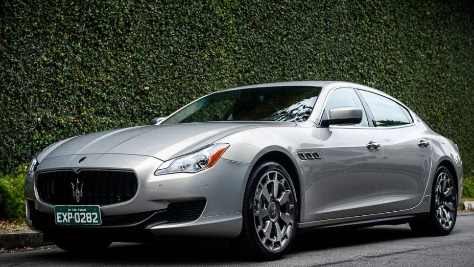 Novo Maserati Quattroporte:0 a 100 km/h em 4,7 s e máxima declarada de 307 km/h