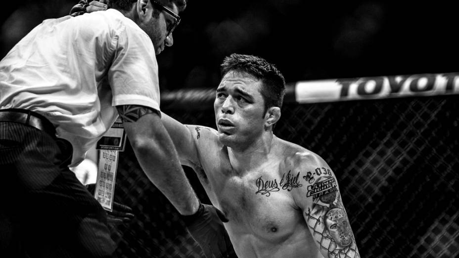 Rony Jason vence Mike Wilkinson pelo Card Principal do The Ultimate Fighter, em Fortaleza