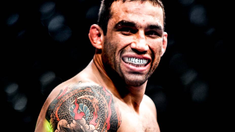 Fabricio Werdum vence Rodrigo Minotauro na luta principal do The Ultimate Fighter, em Fortaleza