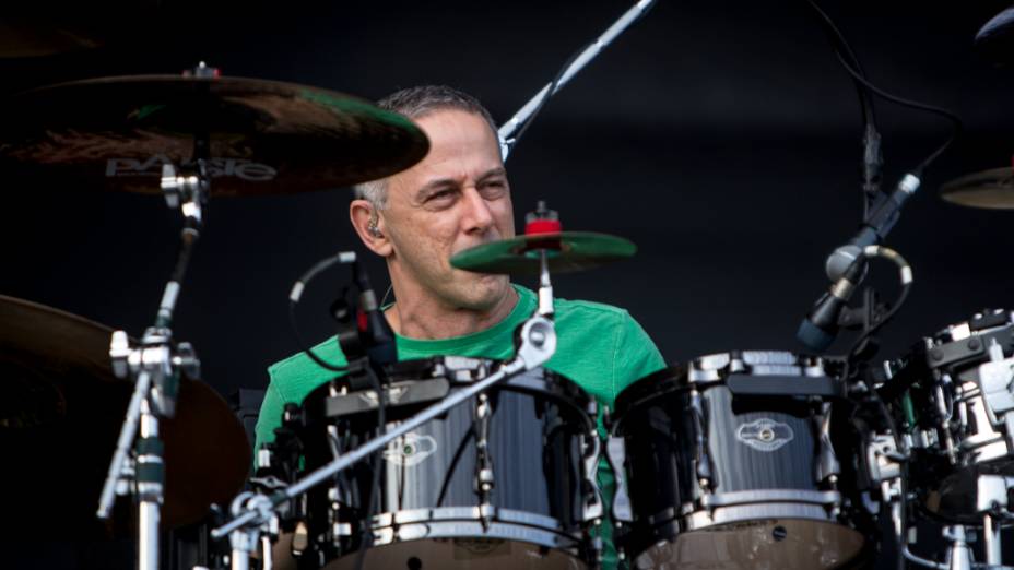 Os Paralamas do Sucesso durante show no Circuito Banco do Brasil, no Campo de Marte, em São Paulo