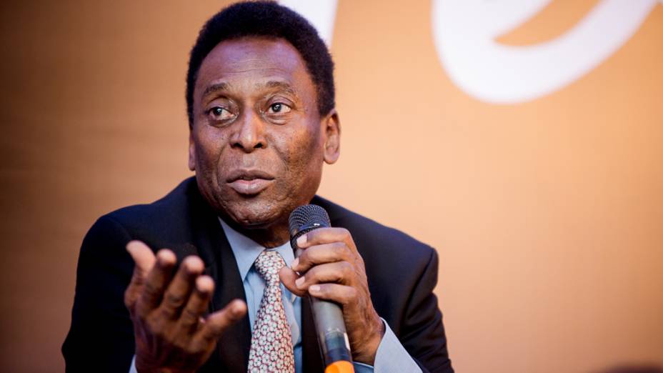 Pelé: preocupado com a organização do Mundial