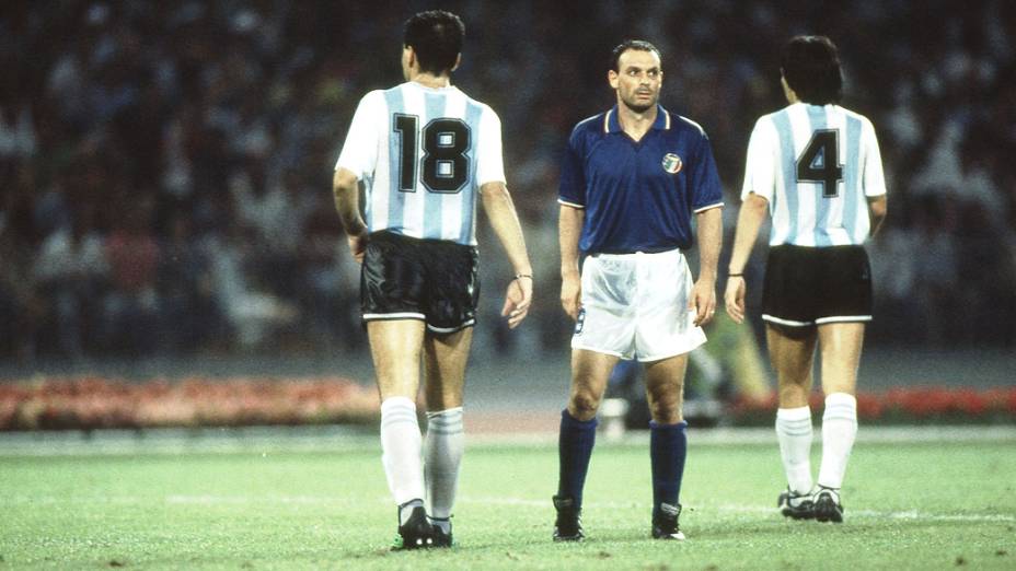 Schillaci, da Itália, no jogo entre Argentina e Itália, na semifinal da Copa de 1990