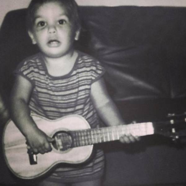 A cantora Ivete Sangalo quando criança