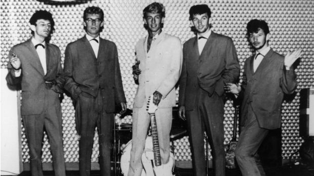 Ringo Starr, à direita (de barba), ainda quando integrava o grupo Rory Storm and the Hurricanes