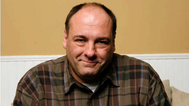 O ator James Gandolfini, que interpretava Tony Soprano na série <em>Os Sopranos</em>, da HBO O ator James Gandolfini, que interpretava Tony Soprano na série <em>Os Sopranos</em>, da HBO