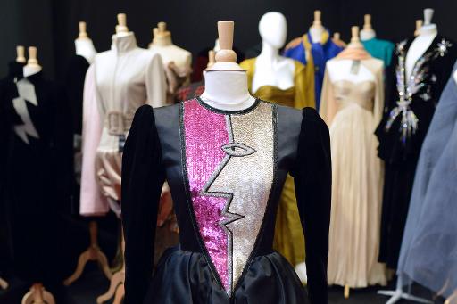 Imagem da coleção de alta costura de Danielle Luquet de Saint Germain, à venda em Paris. Ainda não há foto do vestido vendido por 350.000 reais