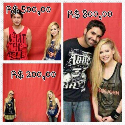Meme brinca com o fato de fãs brasileiros terem desembolsado 800 reais para ter direito a tirar foto com Avril Lavigne