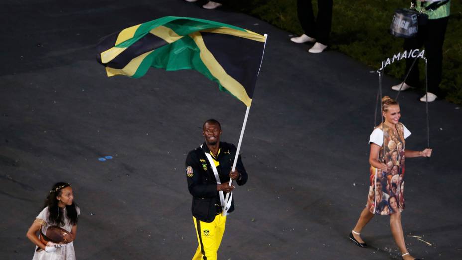 Usain Bolt a frente da delegação da Jamaica durante a cerimônia de abertura dos Jogos Olímpicos de Londres 2012