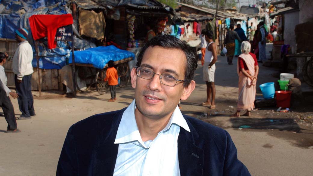 O economista Abhijit V. Banerjee, do MIT, em Nova Délhi, Índia