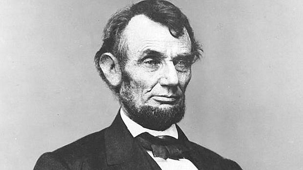 Abraham Lincoln foi presidente dos EUA de 1861 a 1865