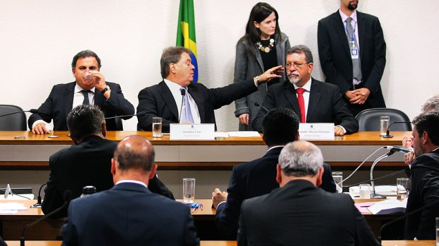 Sessão da CPI mista Petrobras destinada a acareação entre os dois ex-diretores da Petrobras Paulo Roberto Costa (Abastecimento) e Nestor Cerveró (Internacional), nesta terça-feira (02), no Congresso, em Brasília
