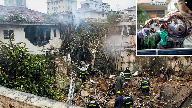 As marcas da queda - Bombeiros e militares vasculham o local: o impacto abriu uma cratera de 3 metros de profundidade; no detalhe, uma das turbinas