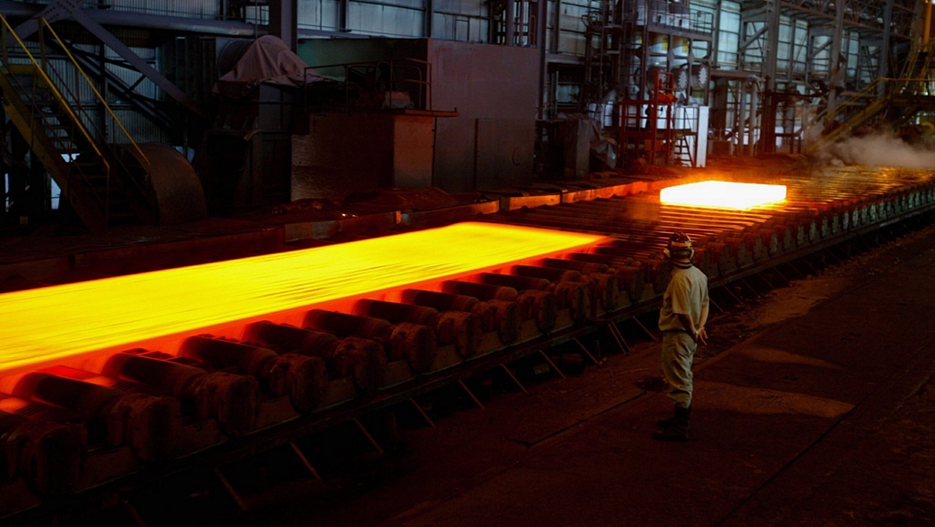 A produção de aço bruto foi de 1,672 milhão de toneladas, queda de 6,2% em relação ao mesmo período de 2011