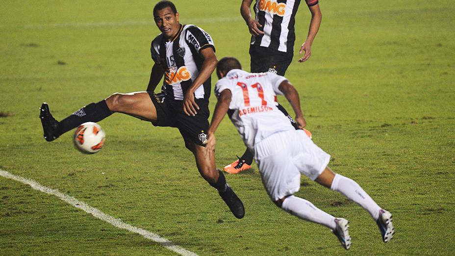 São Paulo enfrenta o Atlético Mineiro (MG) no jogo de ida das oitavas de final da Taça Libertadores da América no Morumbi