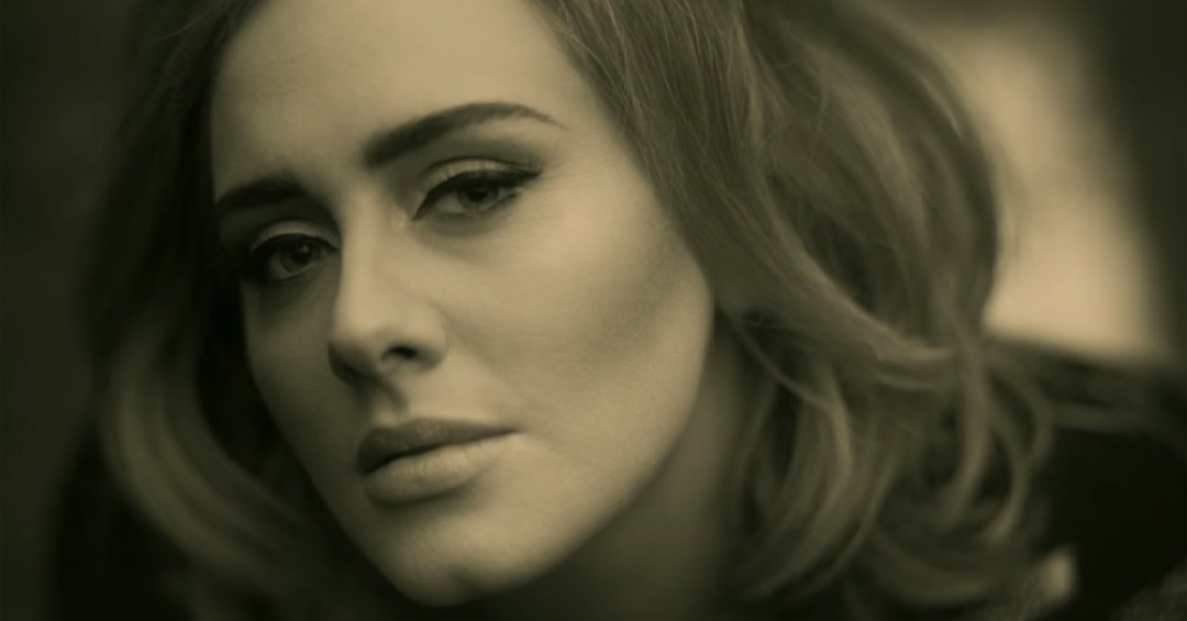 Adele promete fazer show no Brasil durante apresentação em Amsterdã -  Estadão