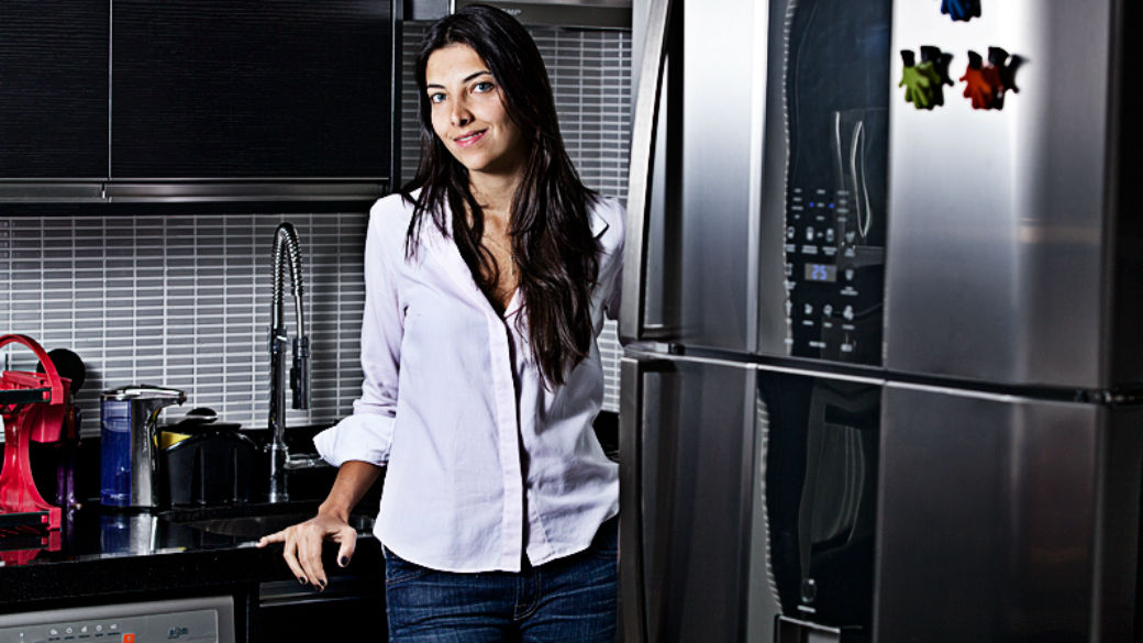 Adriana D'Andréa montou a casa e equipou a cozinha para ter praticidade nos afazeres domésticos