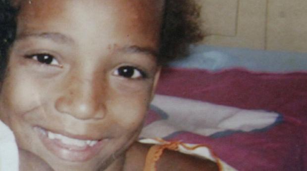 Adrielly Vieira estava em casa quando foi atingida por um disparo na cabeça