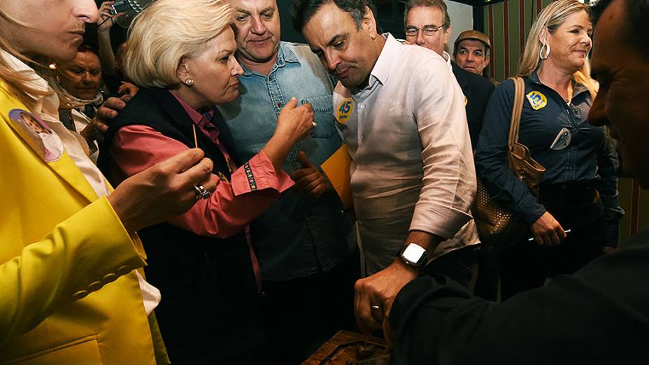 05/09/2014 - O candidato do PSDB à Presidência da República, Aécio Neves. visita a Expointer em Esteio (RS)