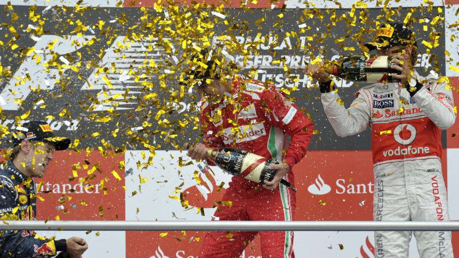 Alonso liderou toda a corrida e conquistou sua terceira vitória. Vettel ficou com a 2ª colocação
