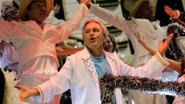 Caetano Veloso no desfile da Águia de Ouro, em São Paulo