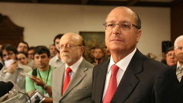 O governador eleito Geraldo Alckmin se reuniu no Palácio dos Bandeirantes com o governador Alberto Goldman, para discutir a transição