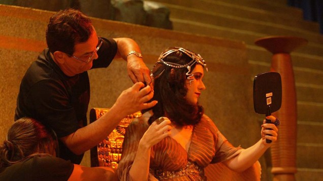 Alessandra Negrini interpreta Cleópatra em 2007