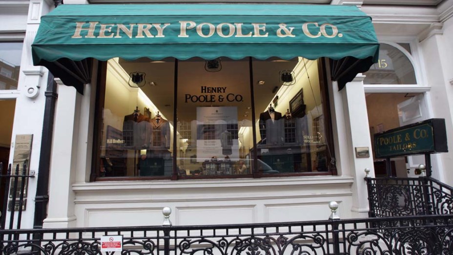 Fachada da alfaiataria Henry Poole & Co, Londres