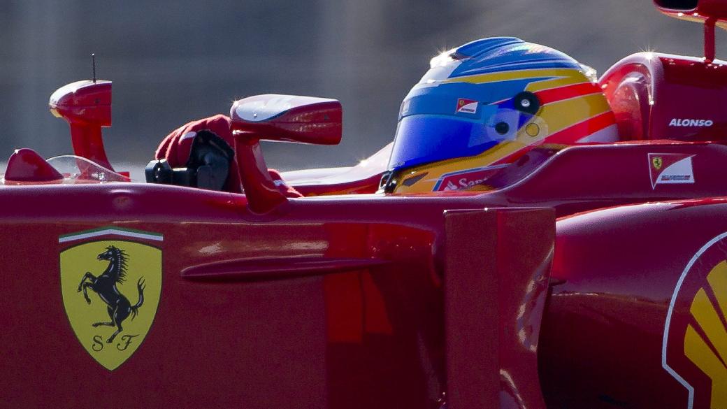 Alonso sai insatisfeito com o desempenho da Ferrari