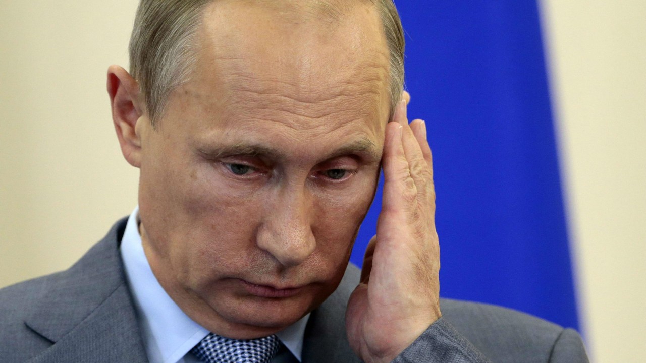 Presidente Vladimir Putin: sanções do Ocidente deixaram economia russa à beira de uma recessão