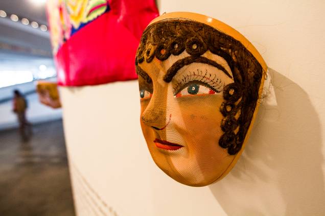 Museu Travesti do Peru expõe o projeto Linha do Tempo da Sexualidade Peruana, com objetos, textos, imagens e documentos relacionados à cultura e sexualidade no país