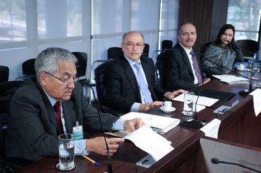TCU e matemáticos do Impa assinam acordo de cooperação para agilizar processo de análise de contas