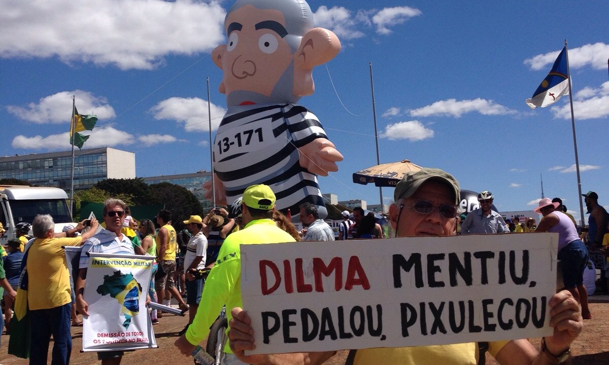 Mnifestante em Brasília