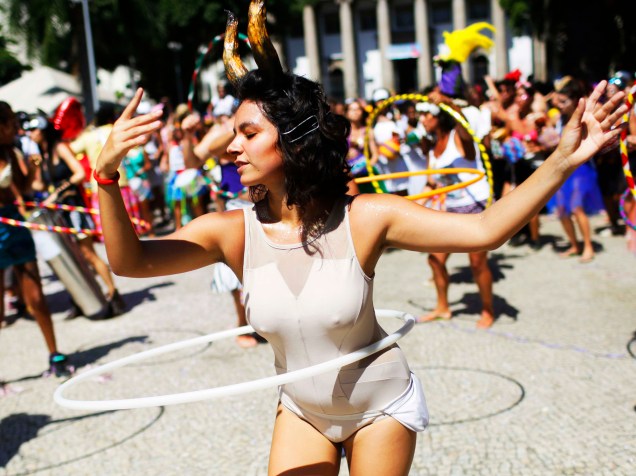 O Bloco das Mulheres Rodadas, se concentrou no Largo do Machado, no Rio de Janeiro, na manhã desta quarta-feira de cinzas (10)