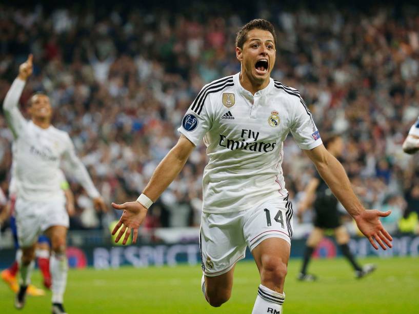 Chicharito comemora o gol da classificação do Real Madrid