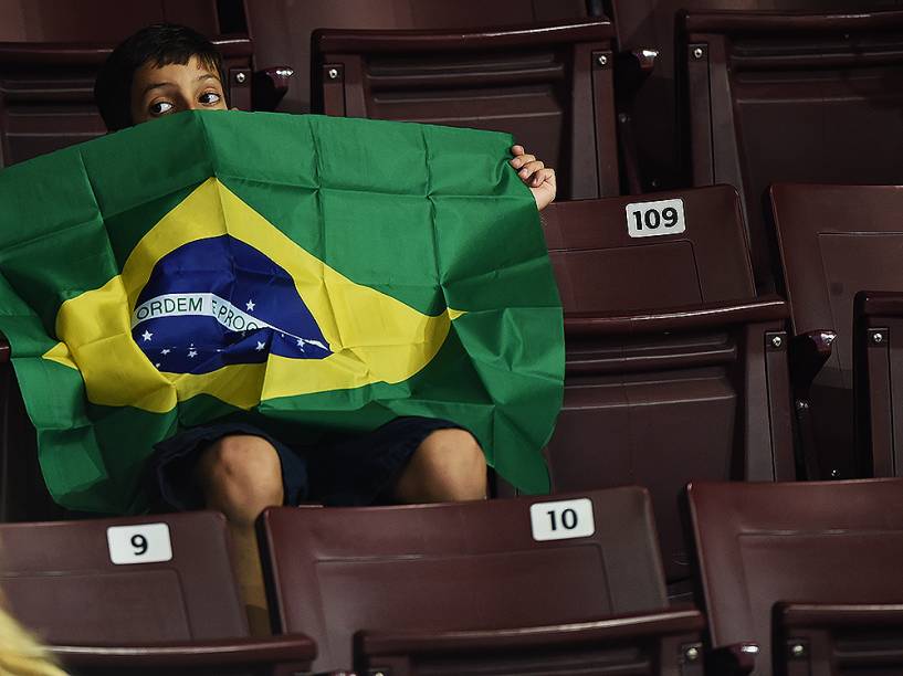 Torcida assiste à competição de judô nos Jogos Pan-Americanos, em Toronto, Canadá