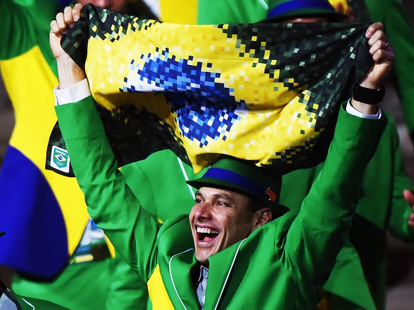 Delegação brasileira é recebida no Rogers Centre em Toronto, no Canadá, durante a cerimônia de abertura dos Jogos Pan-Americanos