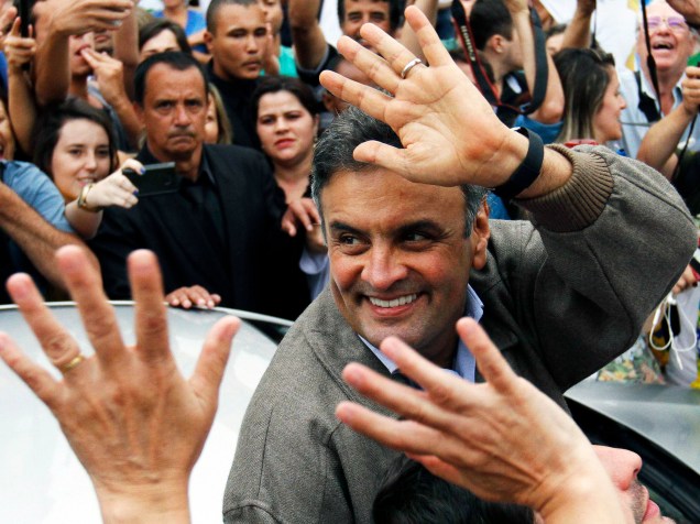 O candidato à Presidência da República pelo PSDB, Aécio Neves na cidade de São João Del Rei, em Minas Gerais