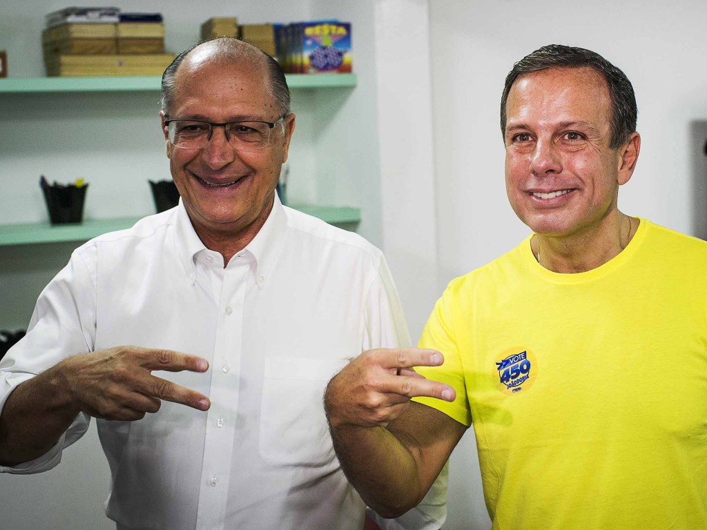 O pré-candidato à prefeitura de São Paulo pelo PSDB, João Dória, com o governador do Estado, Geraldo Alckmin