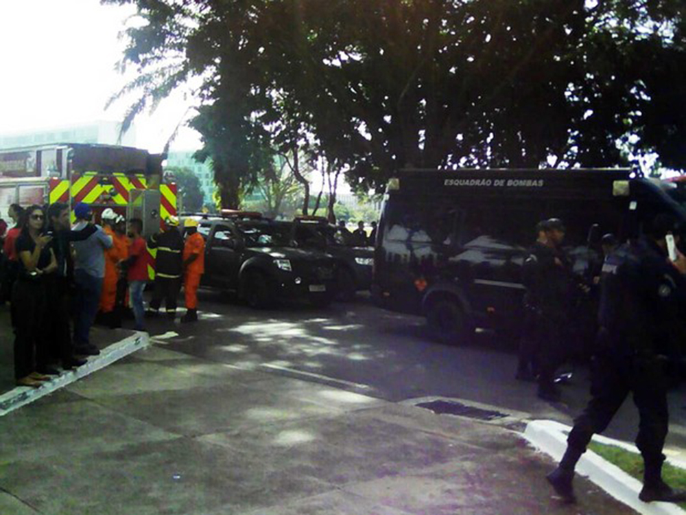 Ministério da Agricultura foi evacuado por volta das 8h20 desta quarta-feira por ameaça de bomba