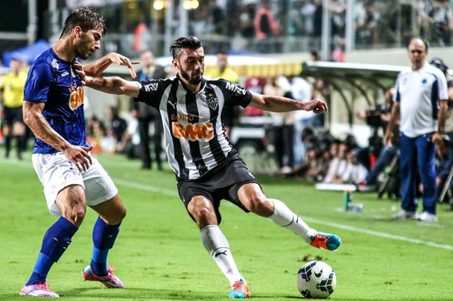 Lance do primeiro jogo da final da Copa do Brasil 2014, entre Atlético-MG e Cruzeiro, no Estádio Independência, em Belo Horizonte. Os atleticanos saíram na frente na decisão: 2 a 0