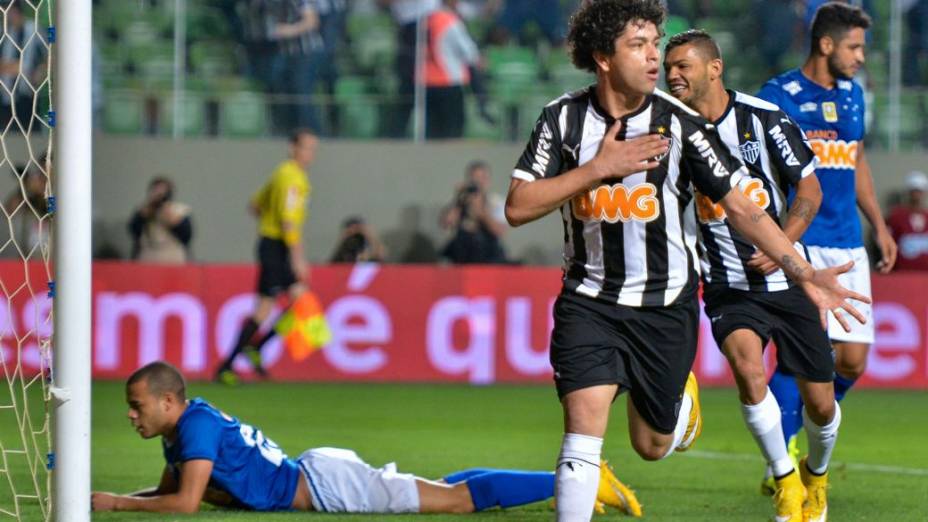 Lance do primeiro jogo da final da Copa do Brasil 2014, entre Atlético-MG e Cruzeiro, no Estádio Independência, em Belo Horizonte. Os atleticanos saíram na frente na decisão: 2 a 0