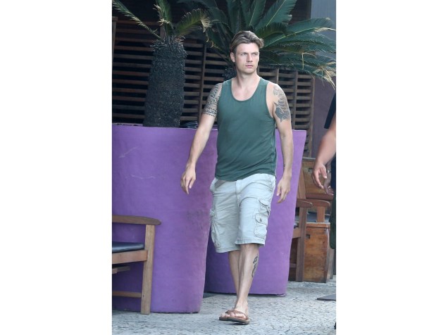 Nick Carter passeia pelo Rio Nick Carter passeia pelo Rio